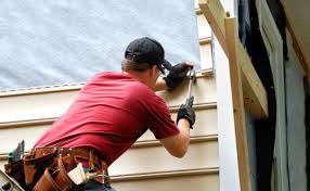 How To Choose The Right Materials for Your Siding Installation in 'Maurice, LA